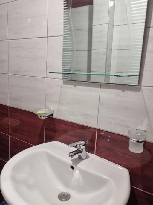 Two Suns Apartament Sarandë 外观 照片